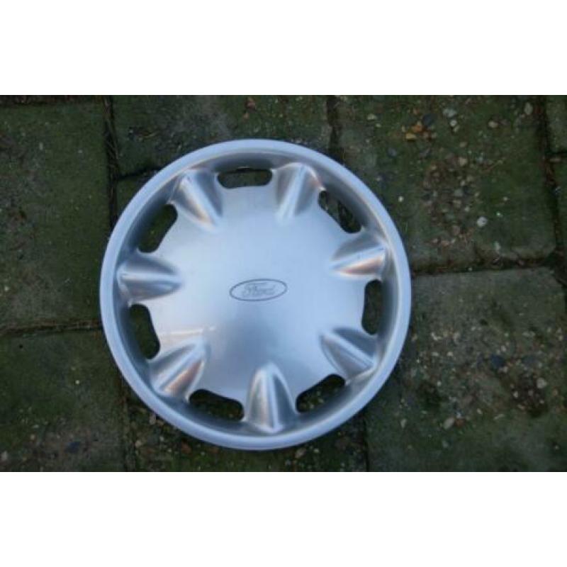 Wieldop Ford Escort 14 inch (Model 3 Nieuw)