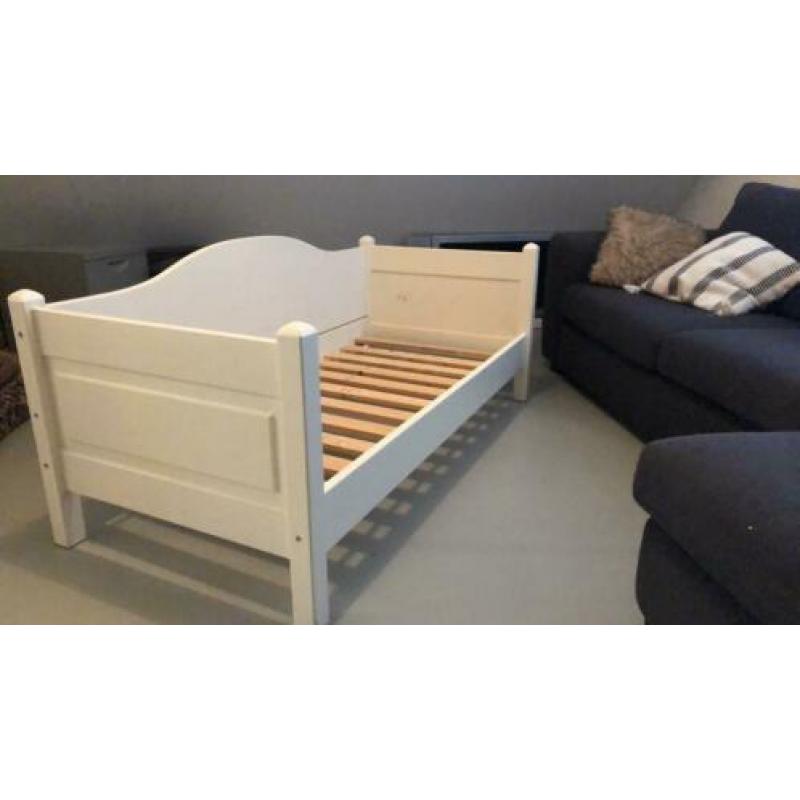 Peuterbed wit