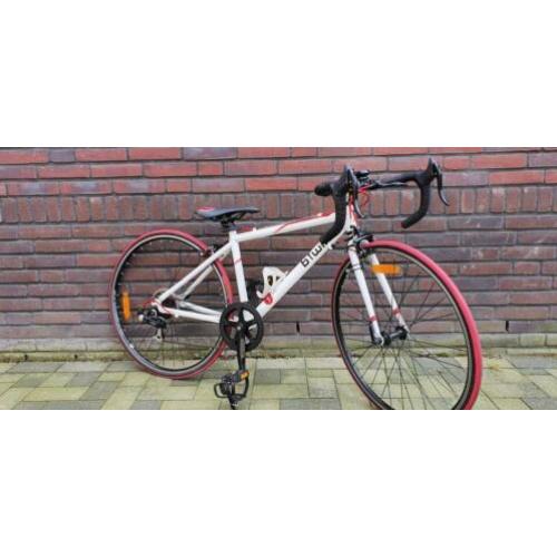 Btwin kinder wielrenfiets 24 inch 7 versnellingen