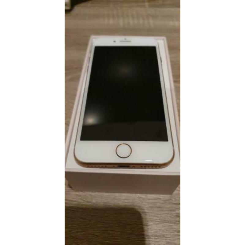 Te koop iPhone 8 64GB Rose gold.