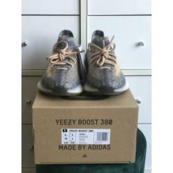 Adidas Yeezy Boost 380 Mist | Maat 38