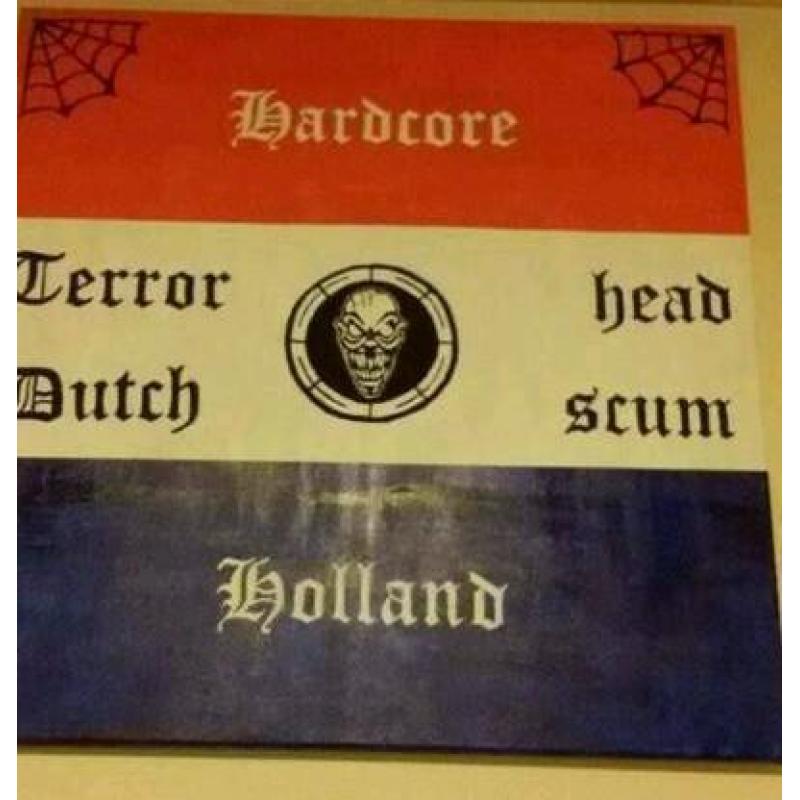 schilderijen op verzoek (hier hardcore thunderdome logo's)
