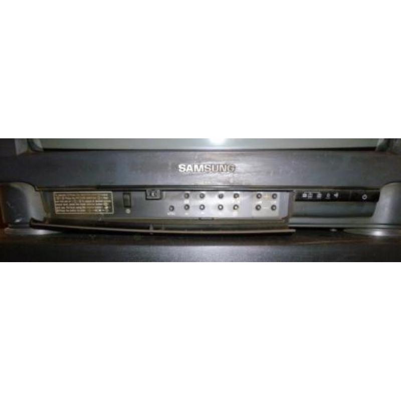 Samsung 52 cm stereo kleuren beeldbuis TV