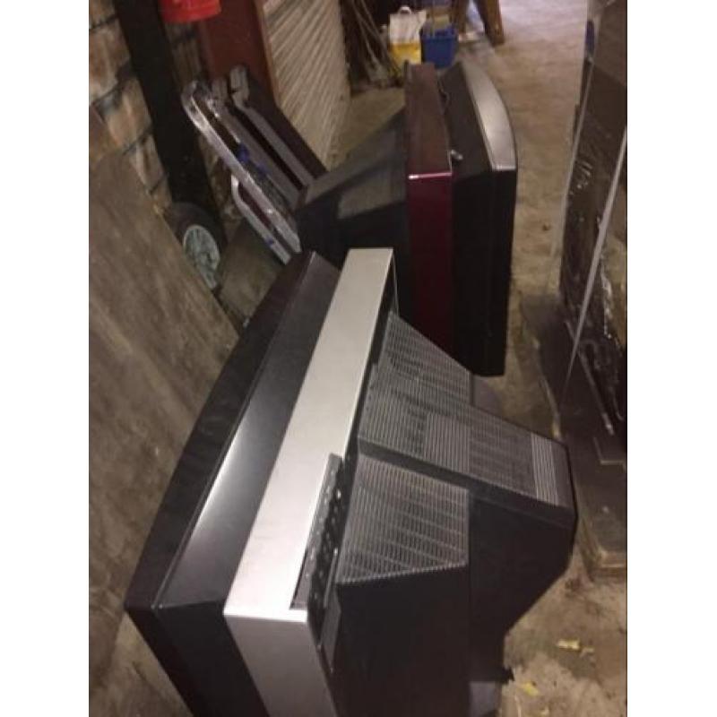 Twee Bang & Olufsen tvs te koop