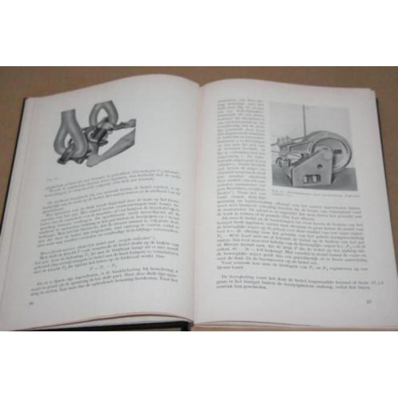 Aardolie en aardolieproducten - 1956 !!