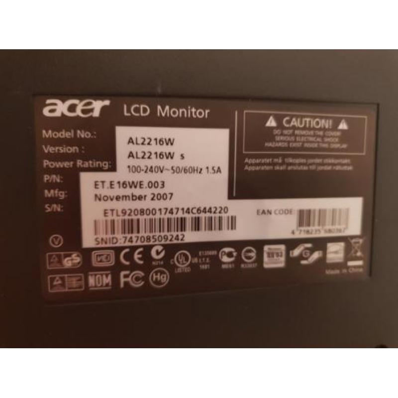 LCD Monitor 22 inch