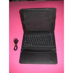 Te koop: Trust iPad houder met bluetooth toetsenbord