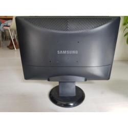 Samsung LCD monitor 22"
