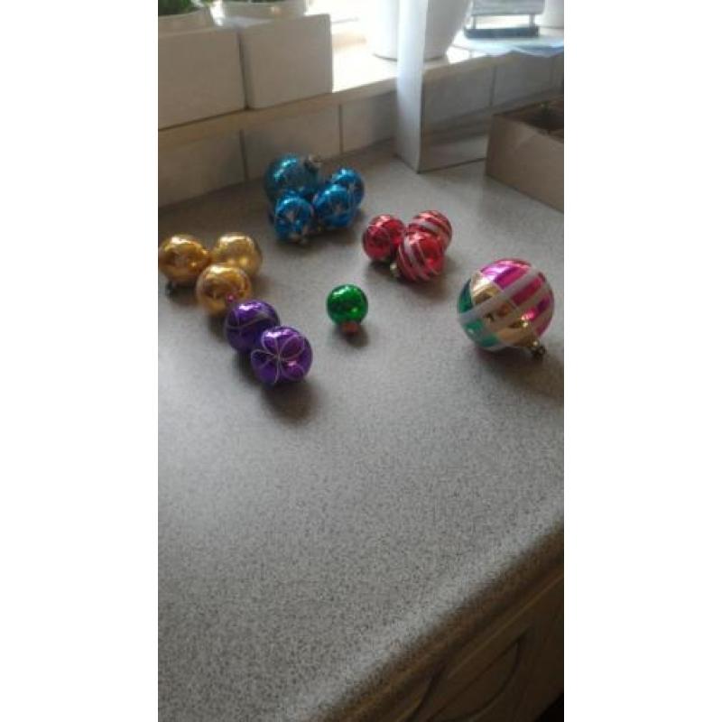 Oude kerstballen