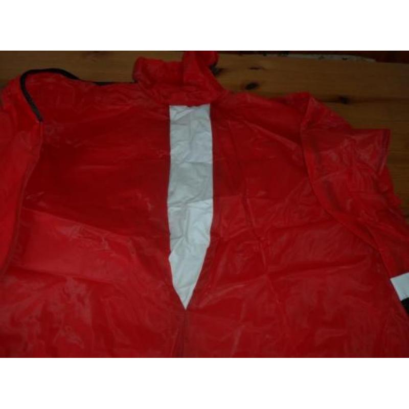 Kerstman pak met cape en masker en muts