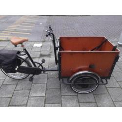 Bakfiets met wat werk
