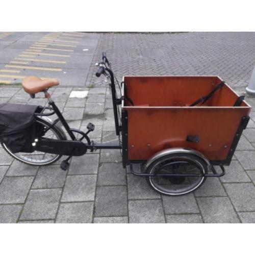 Bakfiets met wat werk