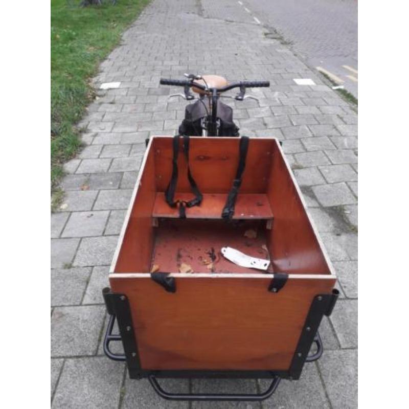 Bakfiets met wat werk