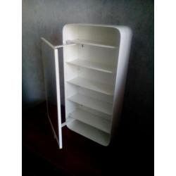Te koop: Medicijn / Spiegelkast
