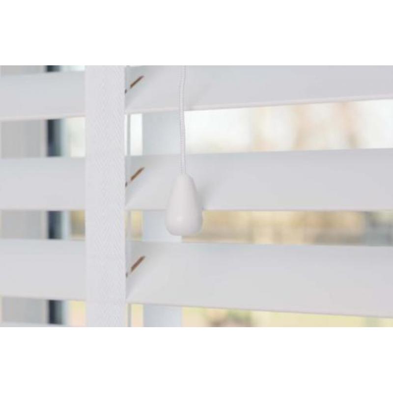 houten jaloezie shutters wit met band 70x250cm €74