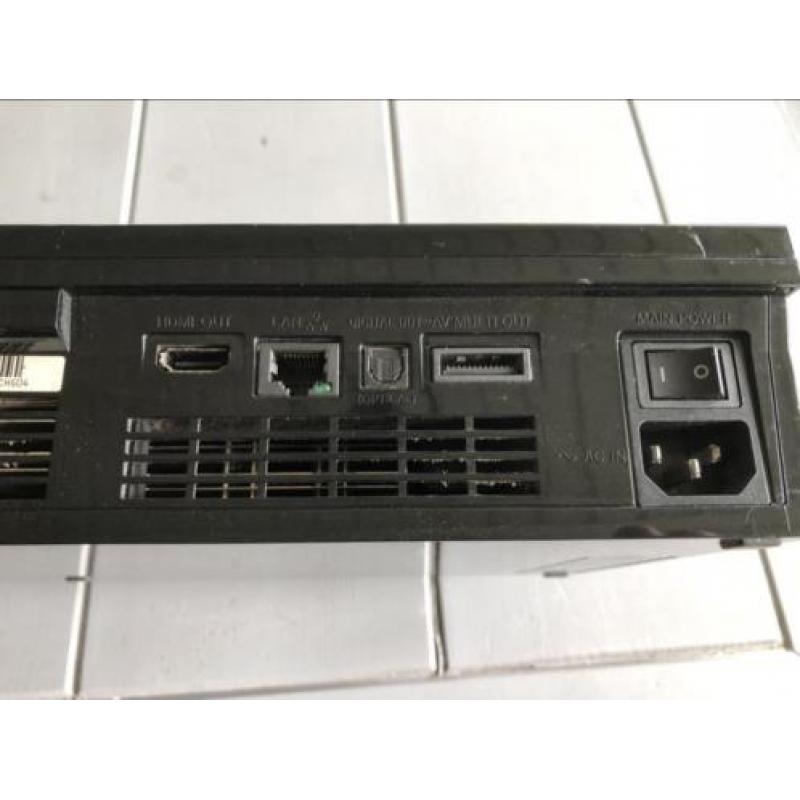 PlayStation 3 met defect (start niet op)