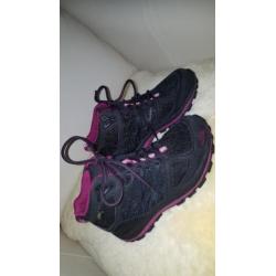 the north face dames wandelschoen 38.5 NIEUW in doos