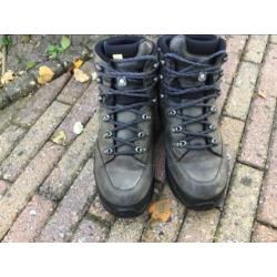 Lowa bergschoenen wandel schoenen maat 40
