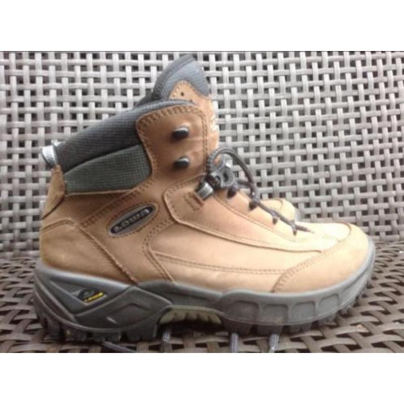 Lowa 41 zgan bergschoenen