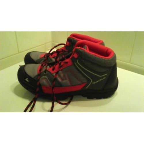 Wandelschoenen QUECHUA NIEUW 35