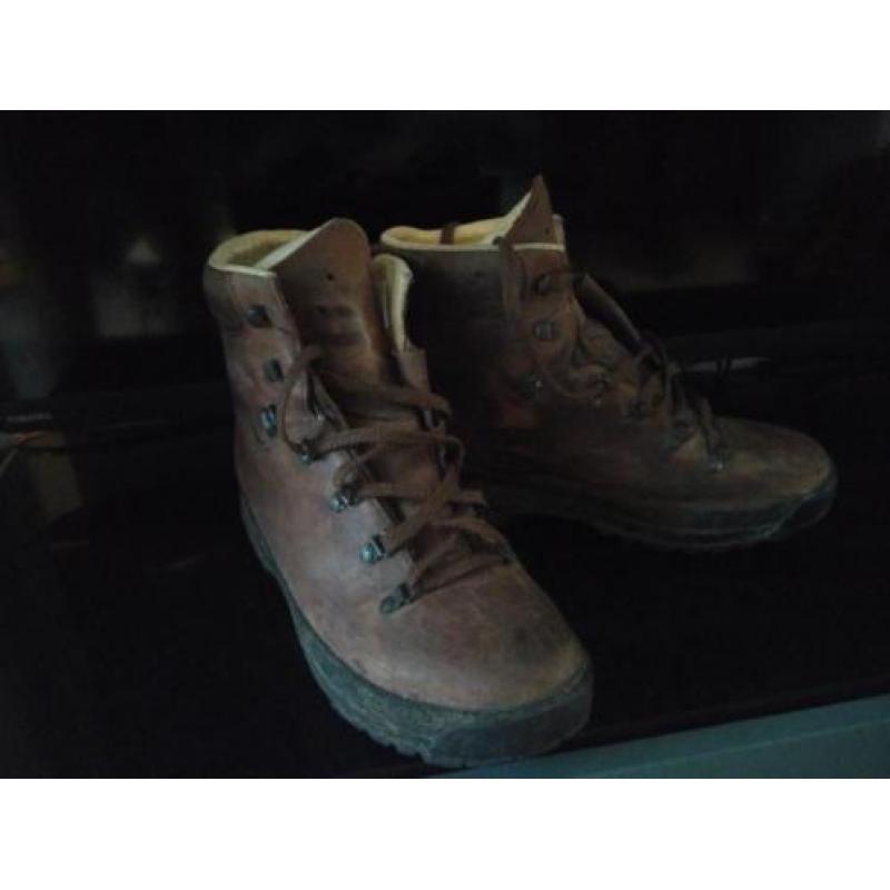 Bergschoenen Lowa Leer maat 44,5 / 10